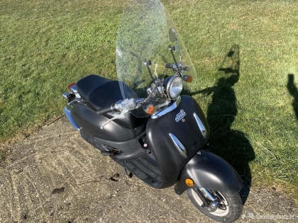 Ebretti 518 E-scooter matzwart